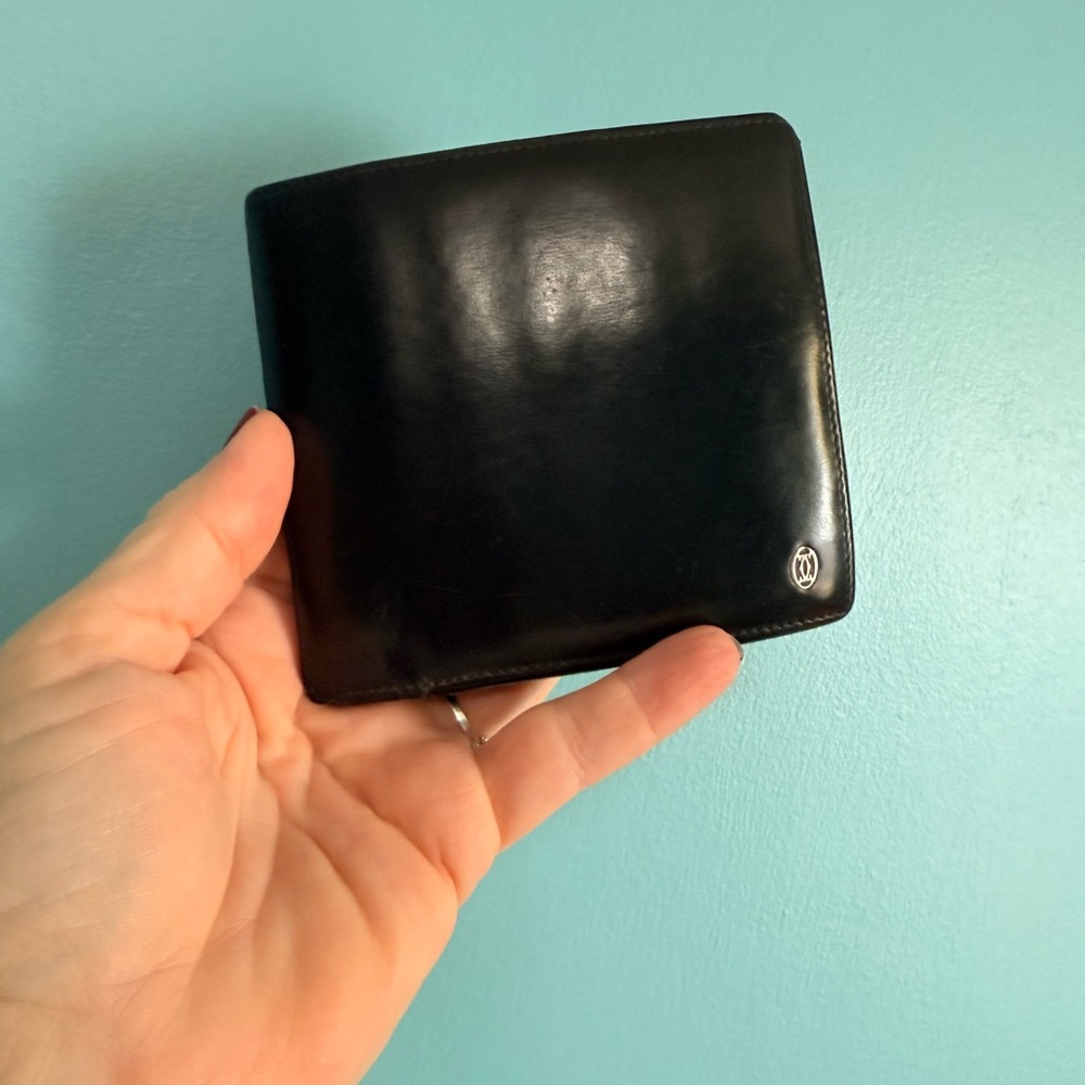 🖤 Cartier Black Leather Bifold Wallet – Pre-Loved Luxury 🖤